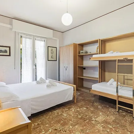 Appartement Hostdomus - Bilocale Sul Borgo Finale Ligure