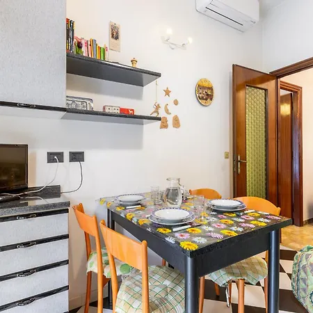 Appartement Hostdomus - Bilocale Sul Borgo *