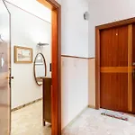 Apartmán Hostdomus - Bilocale Sul Borgo Finale Ligure