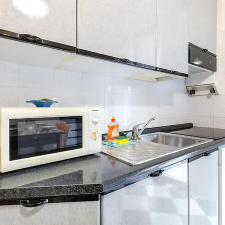 Hostdomus - Bilocale Sul Borgo Daire *