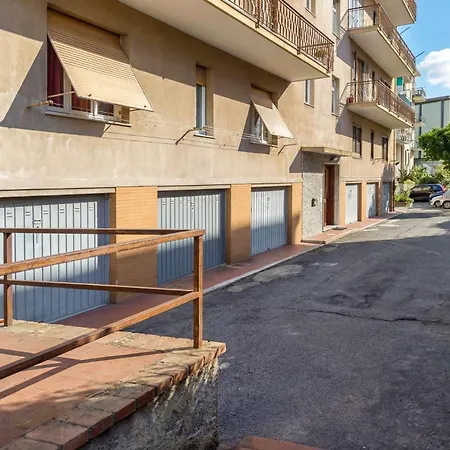 Hostdomus - Bilocale Sul Borgo Daire