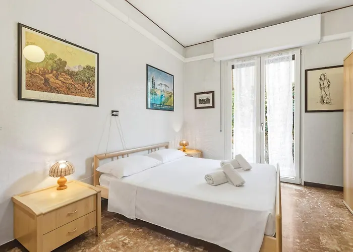 Hostdomus - Bilocale Sul Borgo Apartmán *