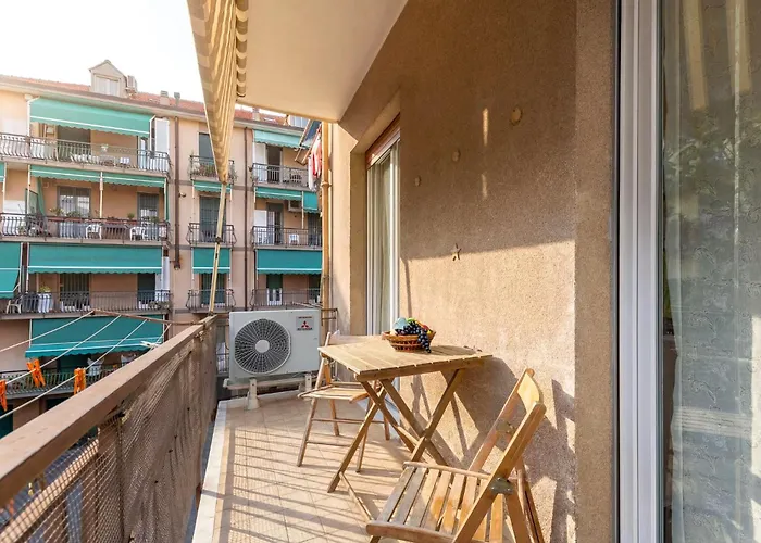 Hostdomus - Bilocale Sul Borgo Apartmán Finale Ligure