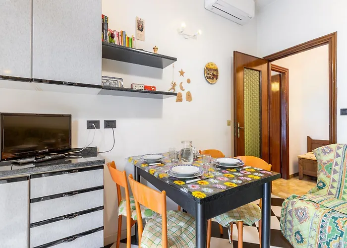 아파트 Hostdomus - Bilocale Sul Borgo *